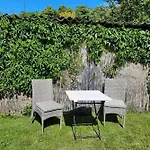 Apartment Romantiline Kesklinna Aia Taenava *