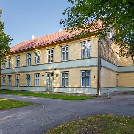 Apartment Romantiline Kesklinna Aia Taenava Parnu